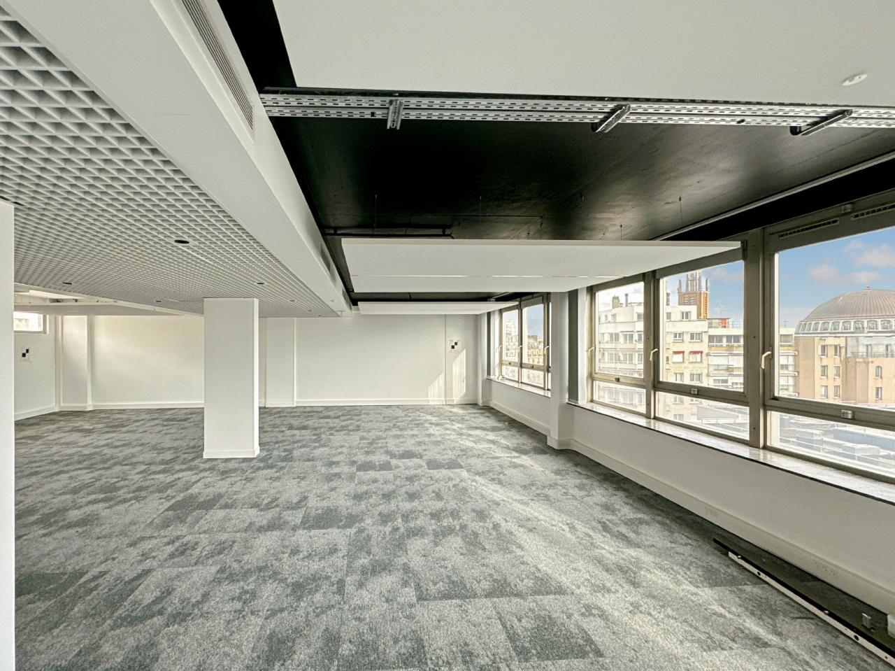 Bureau Paris 2733m² Location bureau Paris OLBUR2107222 4